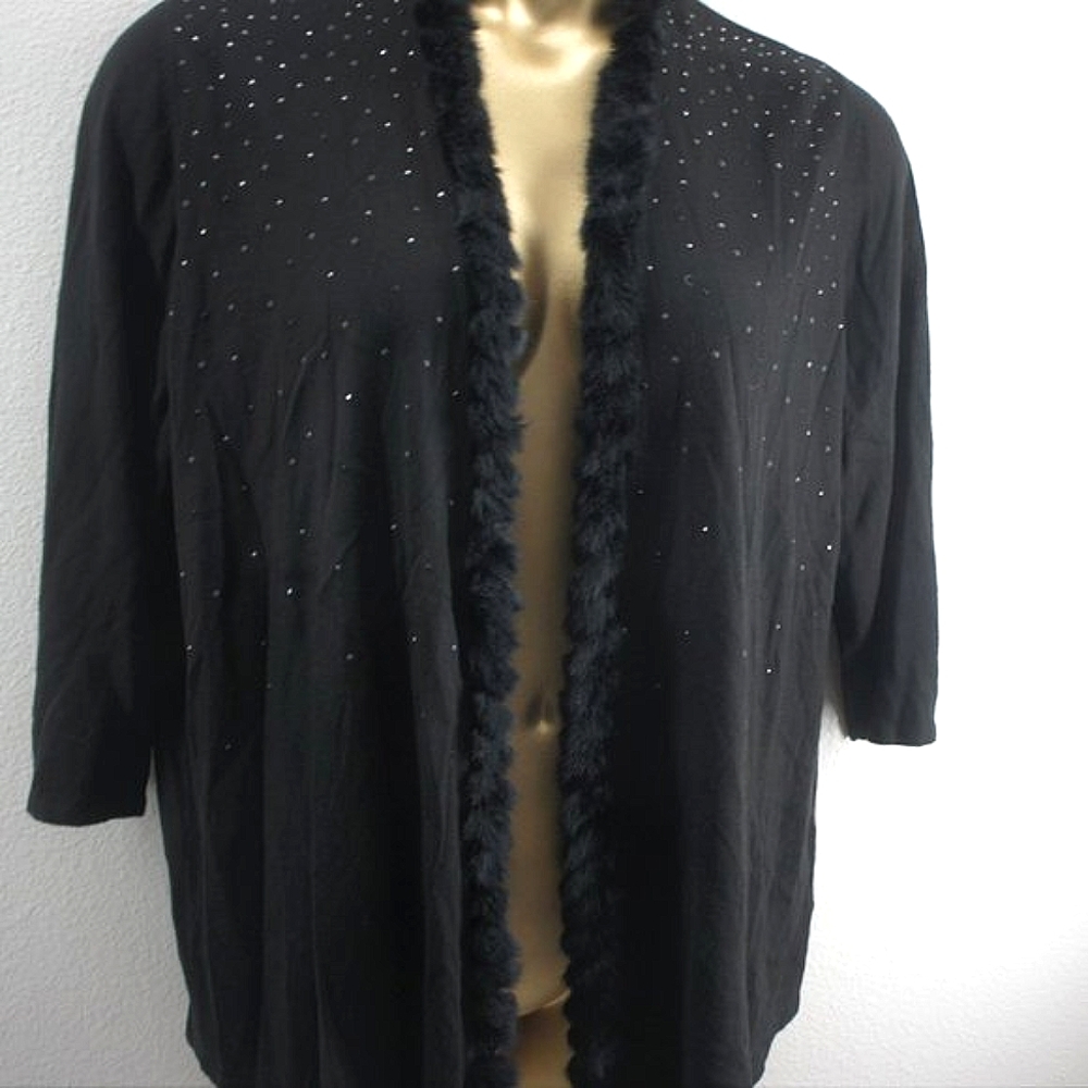 Chicos black embellished vegan fur trim cardigan sweater size 3